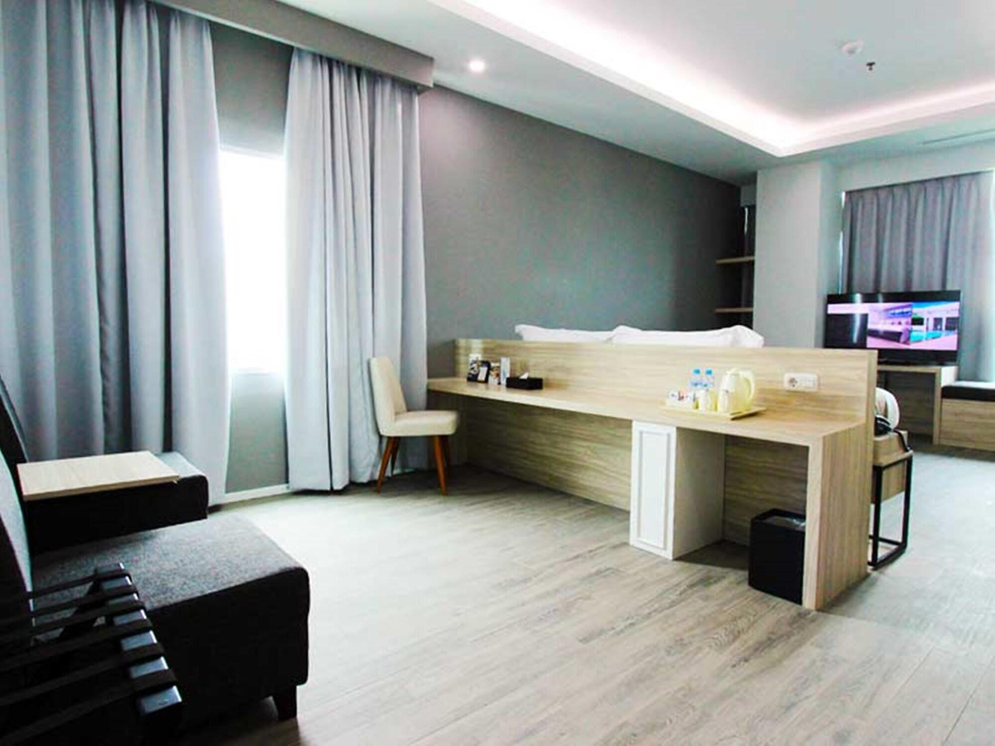 Sparks Life Jakarta, Artotel Curated Экстерьер фото